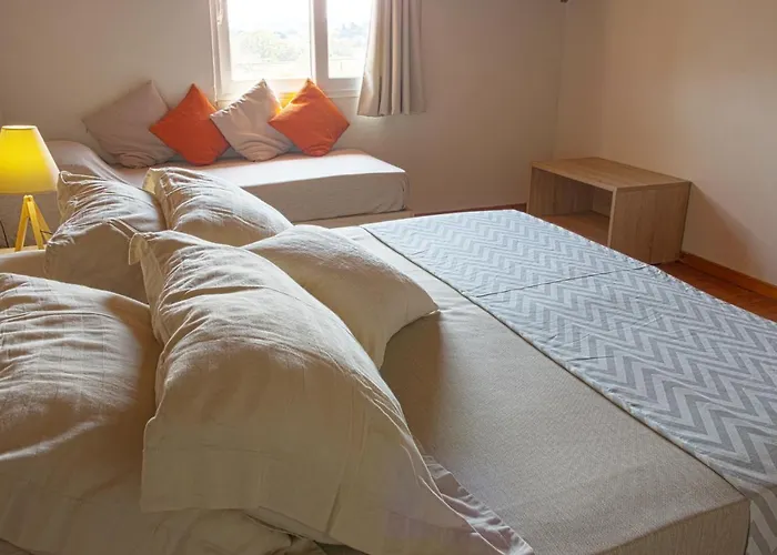 Amira Rhodes Asgourou